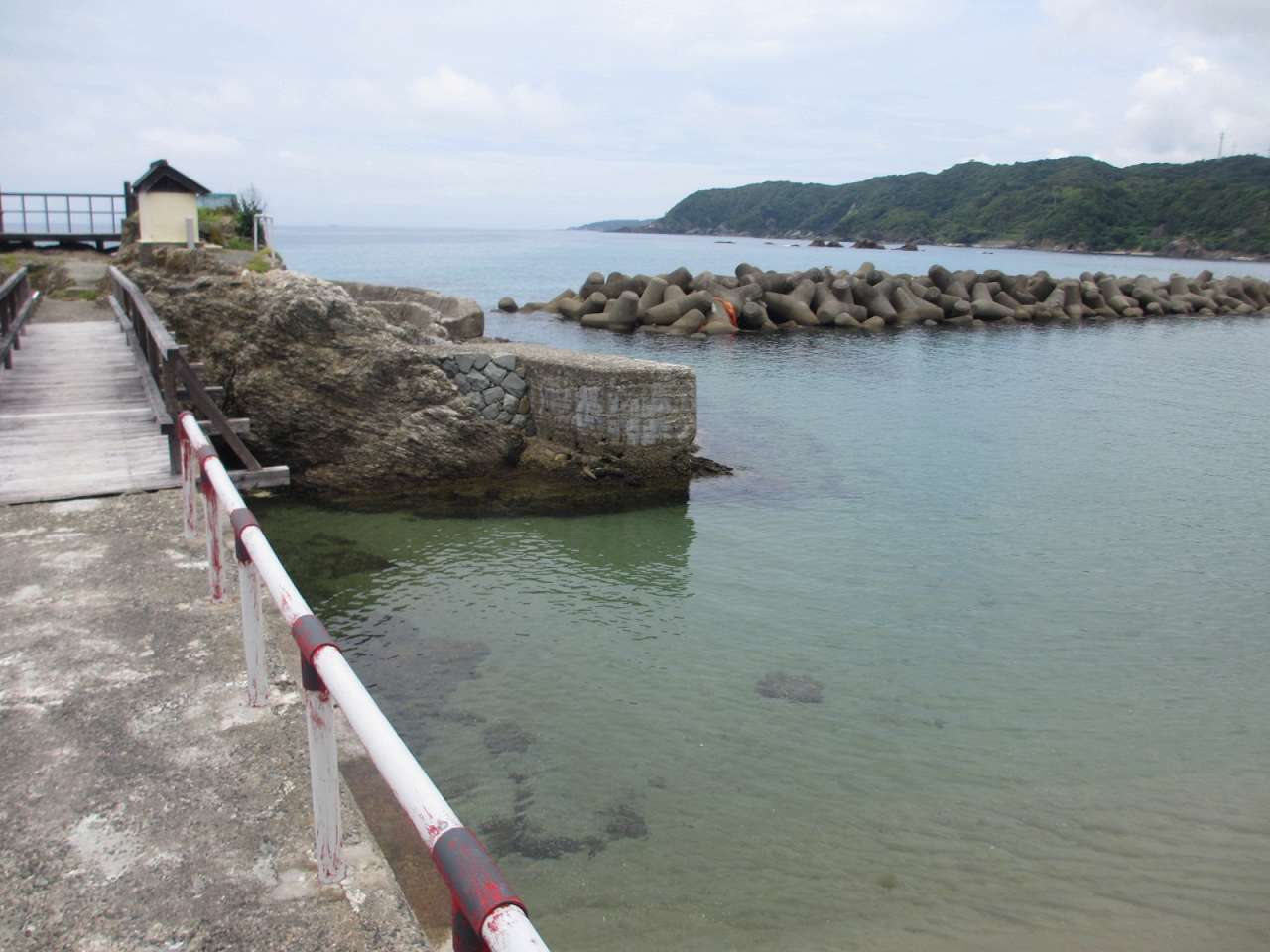島根県の釣り・浜田市・折居海岸